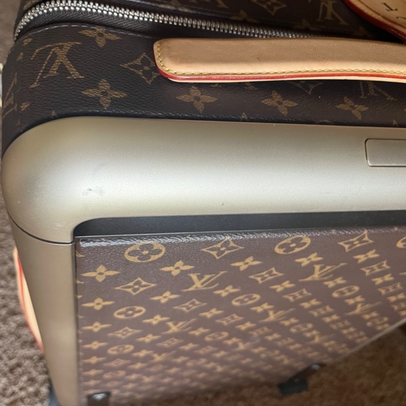 Louis Vuitton Carry On Suitcase Horizon 50 - Picture 5 of 8